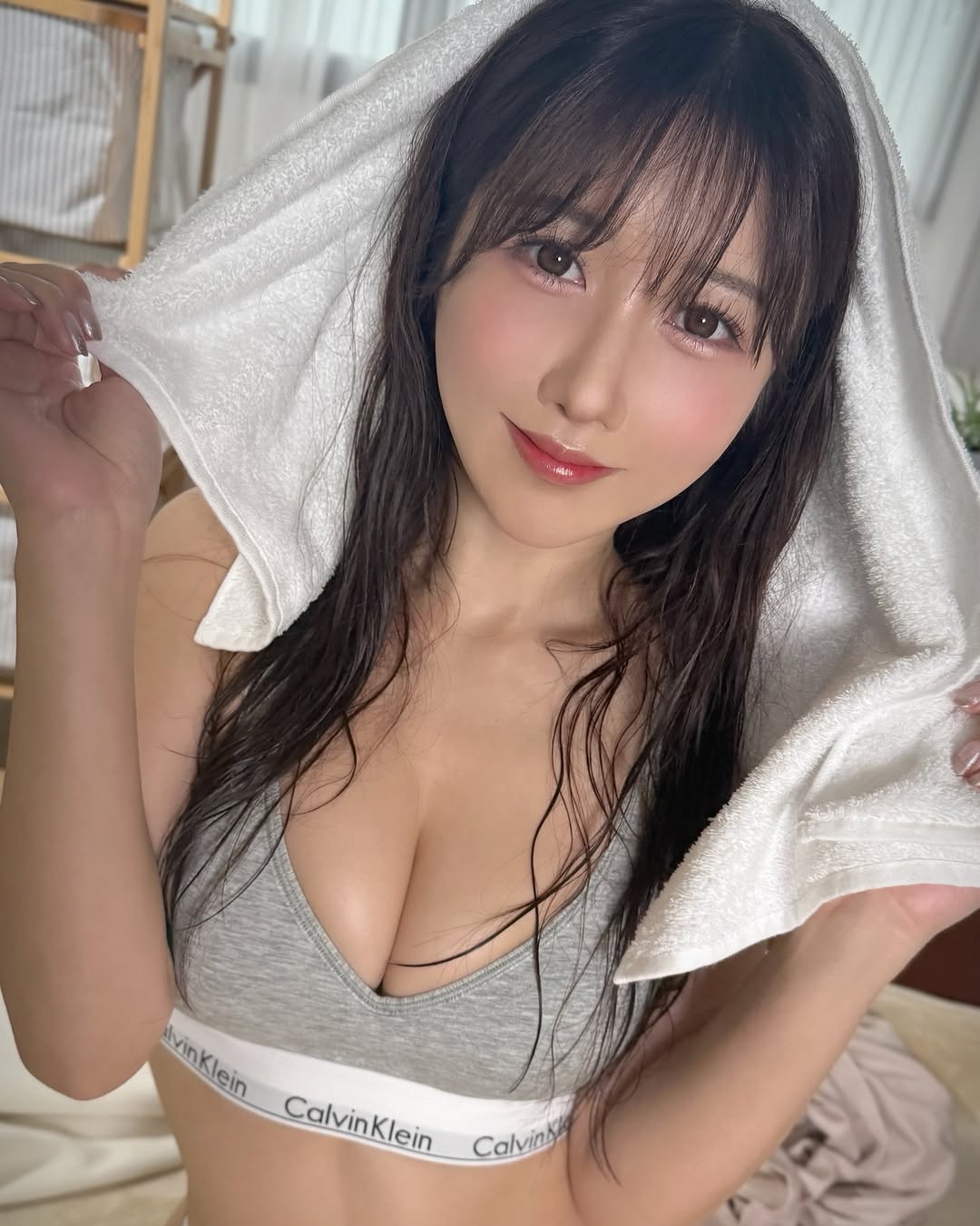 大槻ひびき