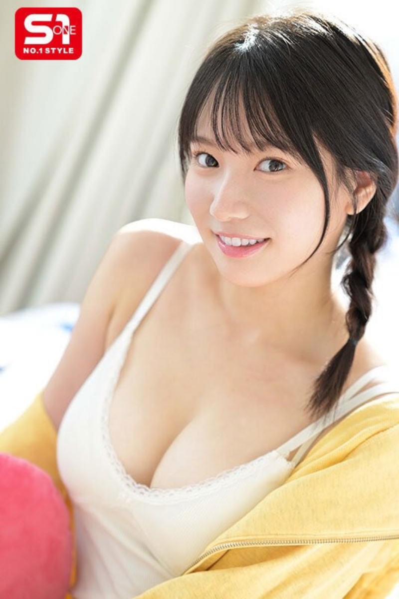 榊原萌